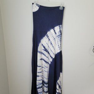 Trendy Strapless Tie Dye Maxi Dress